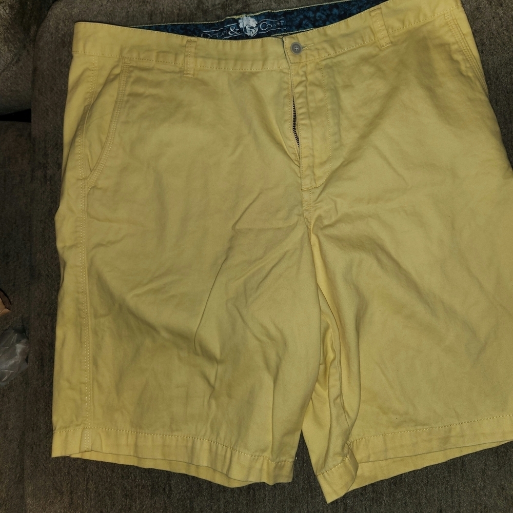 Classic Yellow Men's Flat Front Shorts